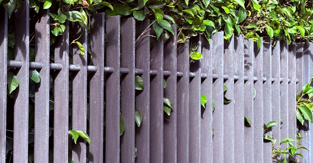 Penalties for Non-Compliance with Fencing Regulations in Geelong